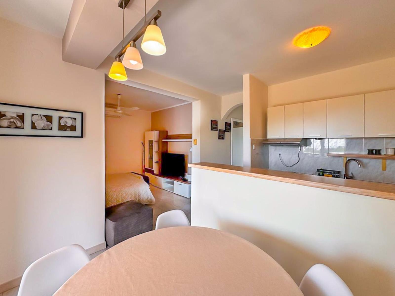 Studio Vesna With A Terrace And Sea View Рабац Екстериор снимка